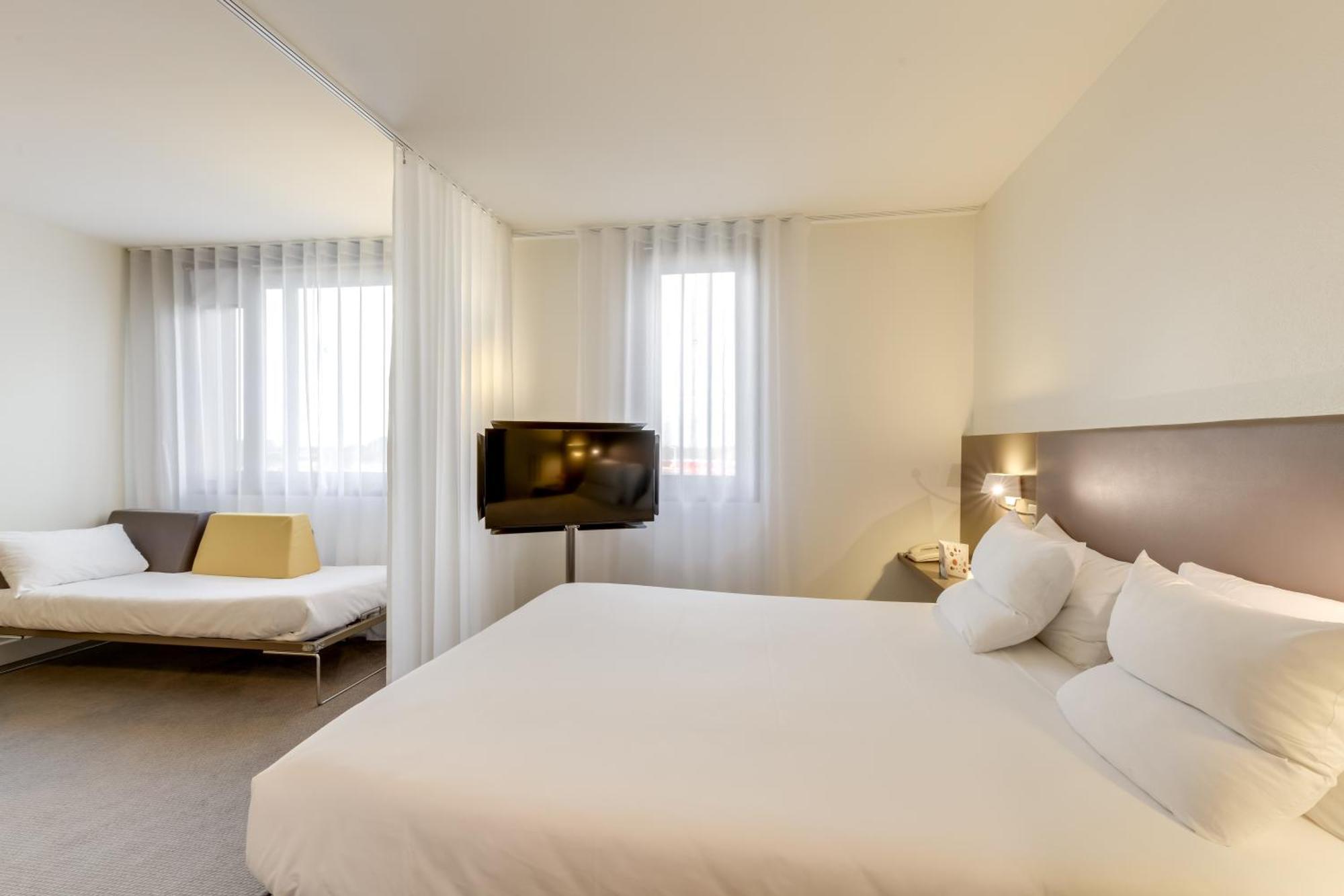Hotel Novotel Paris Cdg Airport Villepinte 4*